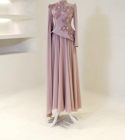 Appliqué embroidery Petal Skirt and Top