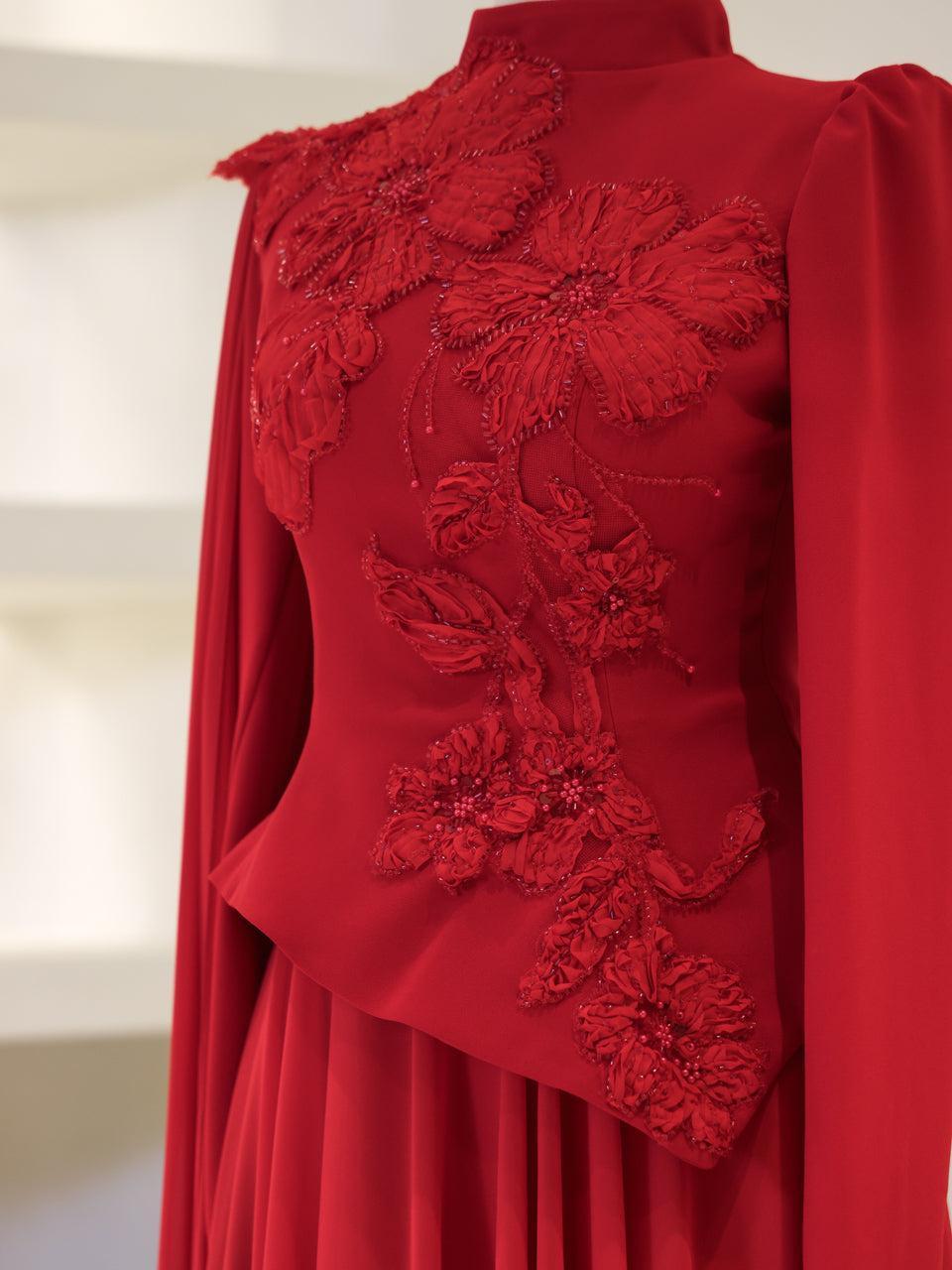 Appliqué embroidery Petal Skirt and Top