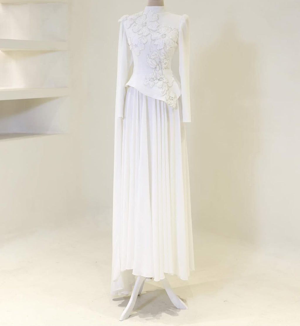 Appliqué embroidery Petal Skirt and Top