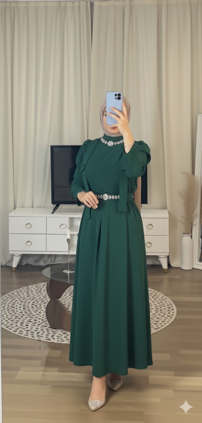 Deluxe Crystal-Embellished Abaya with Rhinestone Detail